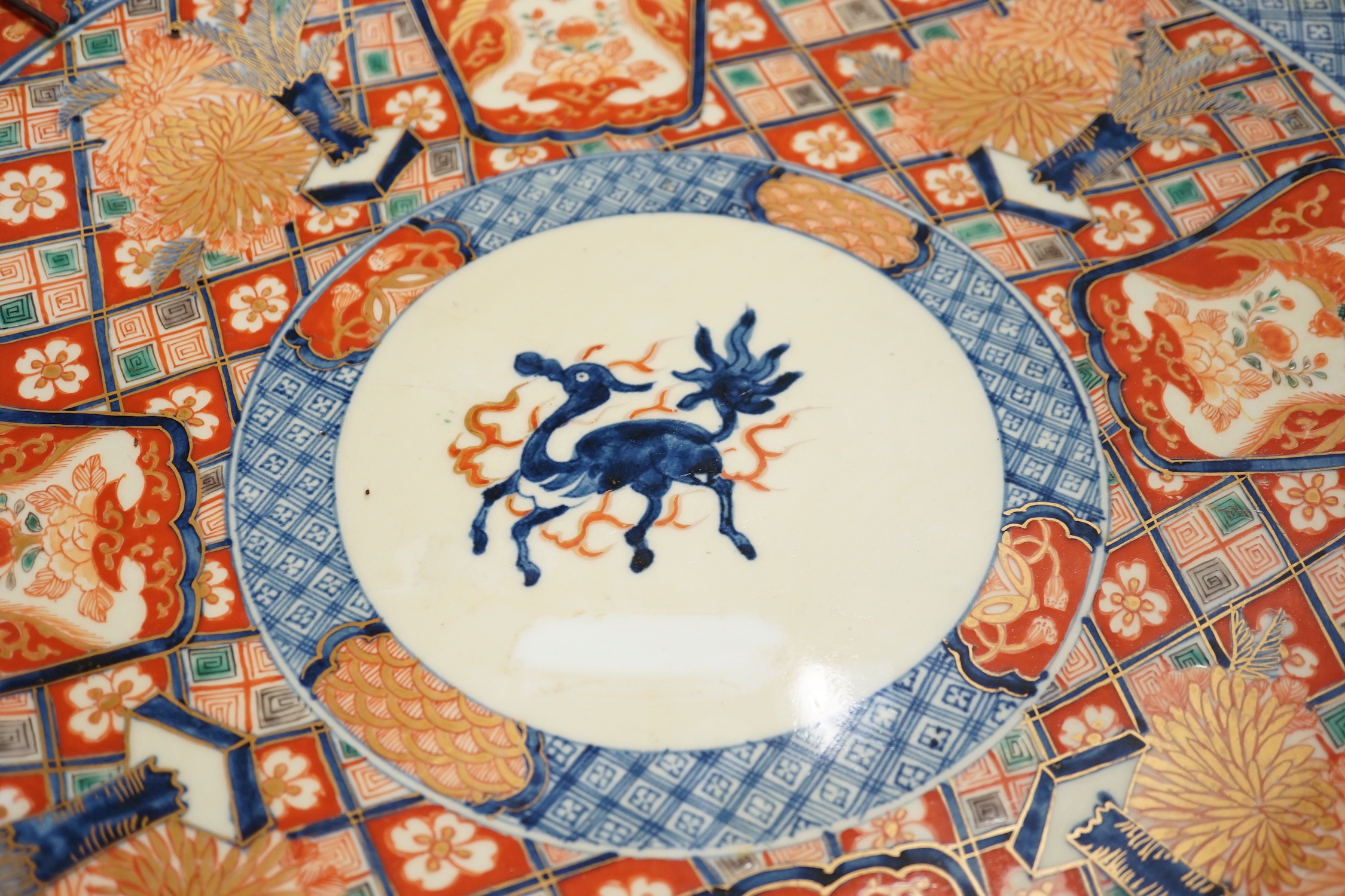 A Japanese Imari charger, Meiji period - 47.5cm wide